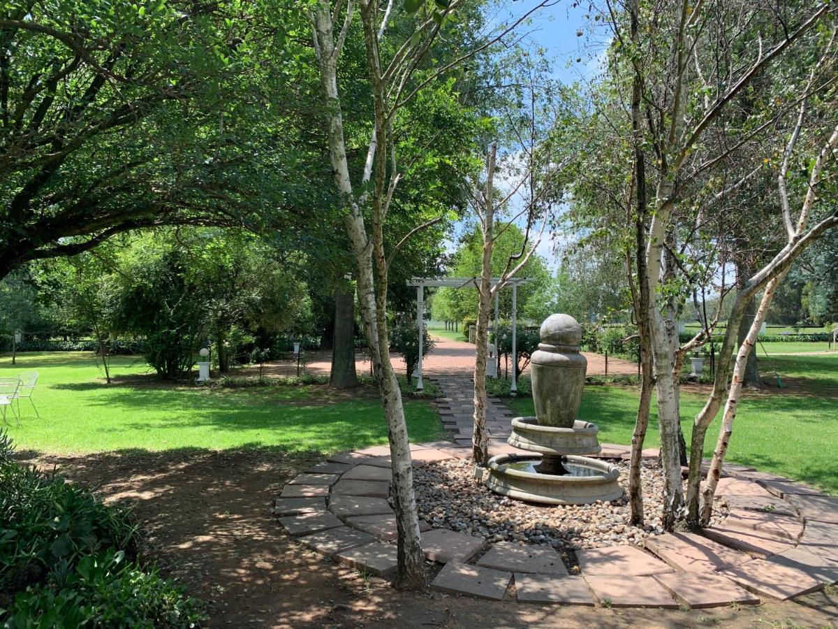 Barnyard Venue Hotel Ermelo Exterior photo